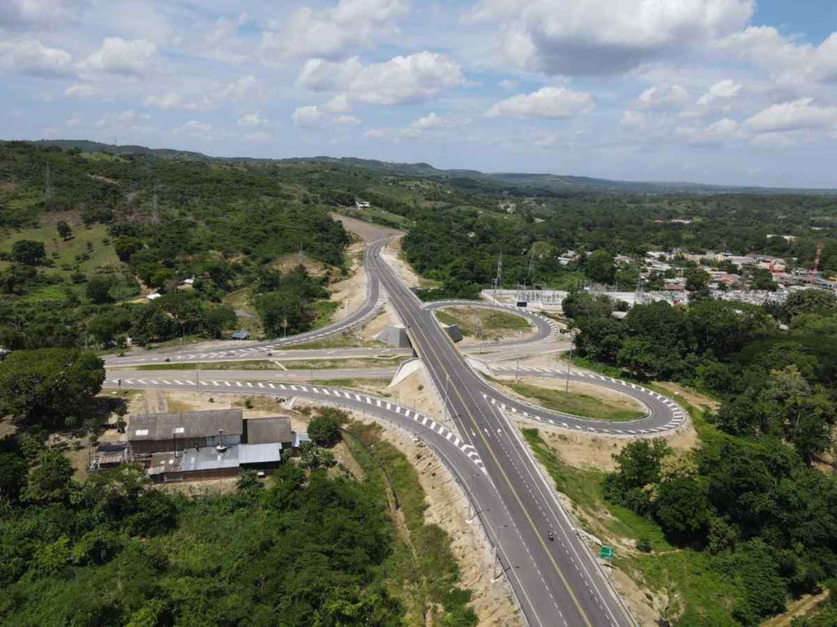 Gobierno Nacional entrega proyecto de 4G Puerta de Hierro – Palmar de Varela y Carreto – Cruz del Viso