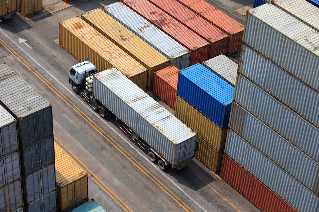 Diferencia entre FCL y LCL en transporte de mercancía