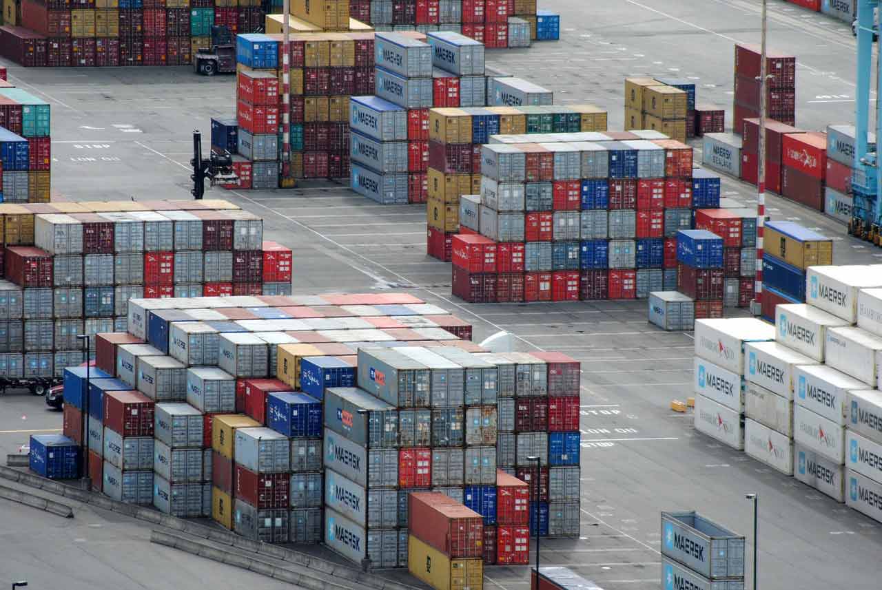 ¿Qué tipos de contenedores marítimos existen?