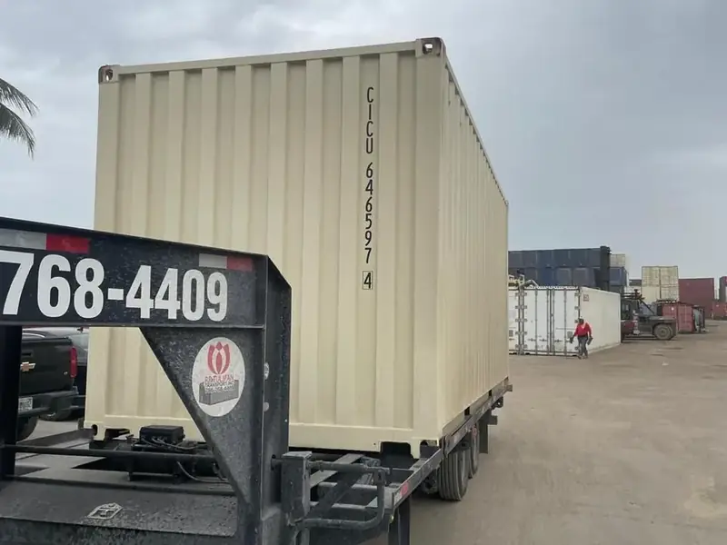 Dry shipping container gallery photo 11